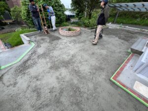 雨の日の施工は問題ありですね💦オワコン